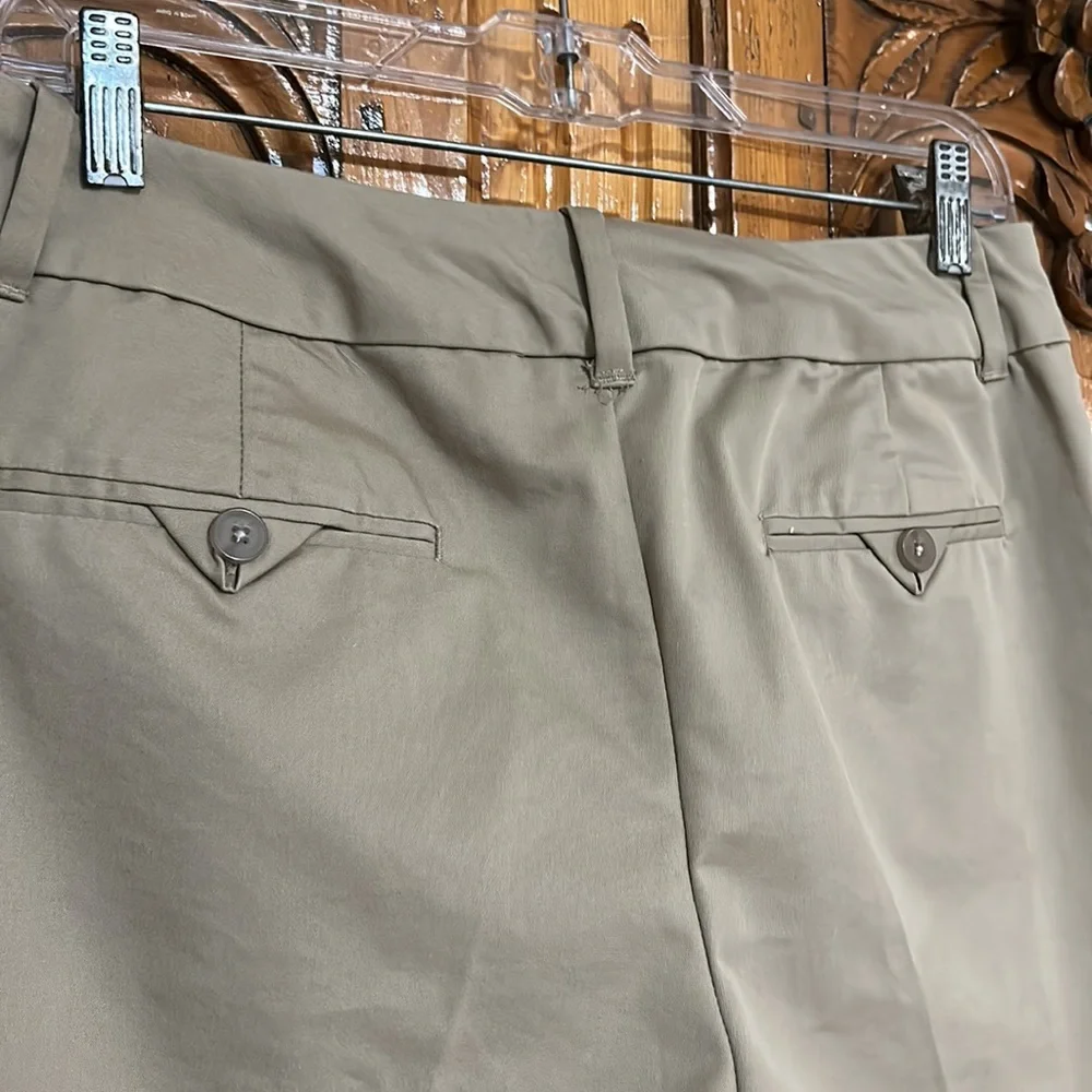 Dockers Women’s Midrise Flat Front Bermuda Shorts - Picture 4 of 6